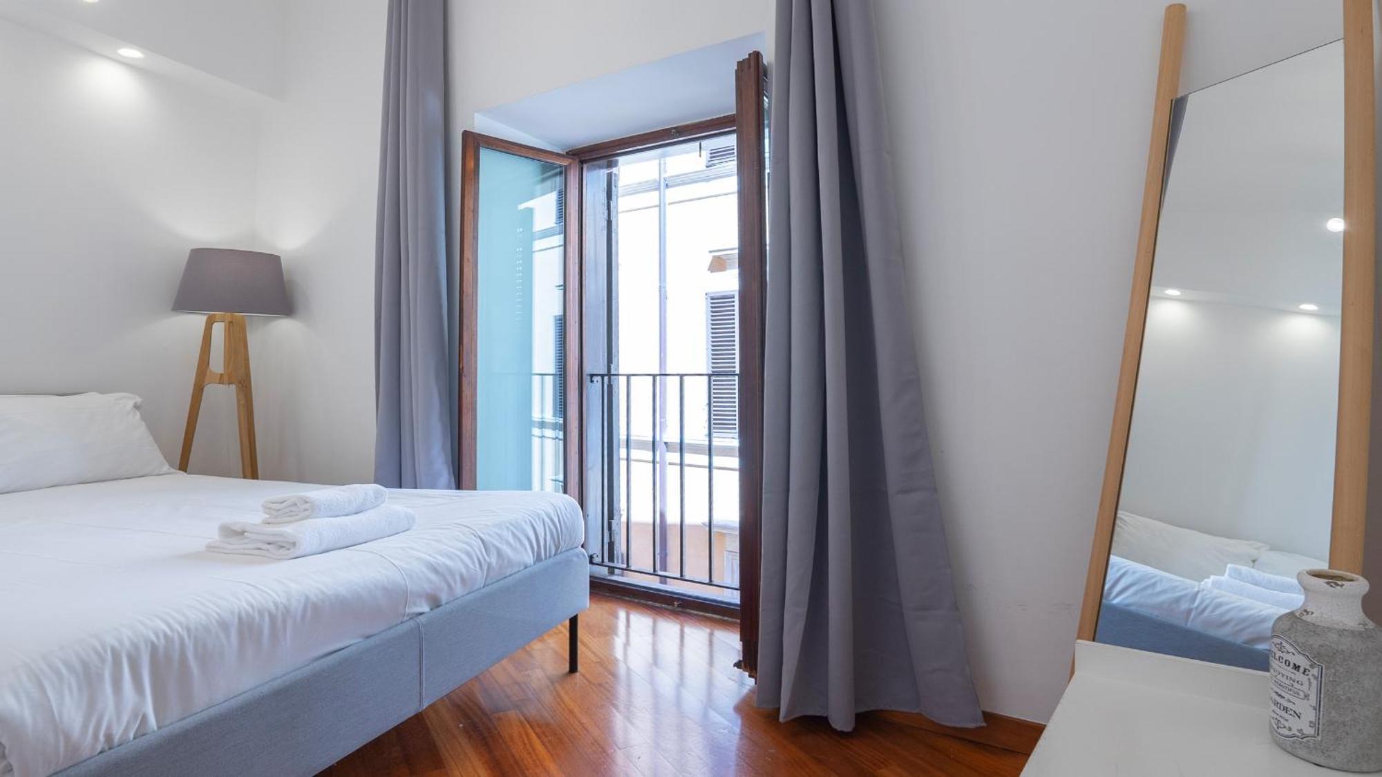 Piazza Navona Elegant And Central Three-Room Apt Rome Exterior photo